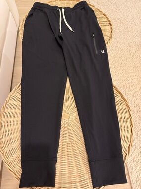 Vuori Black Performance Joggers with White Drawstring